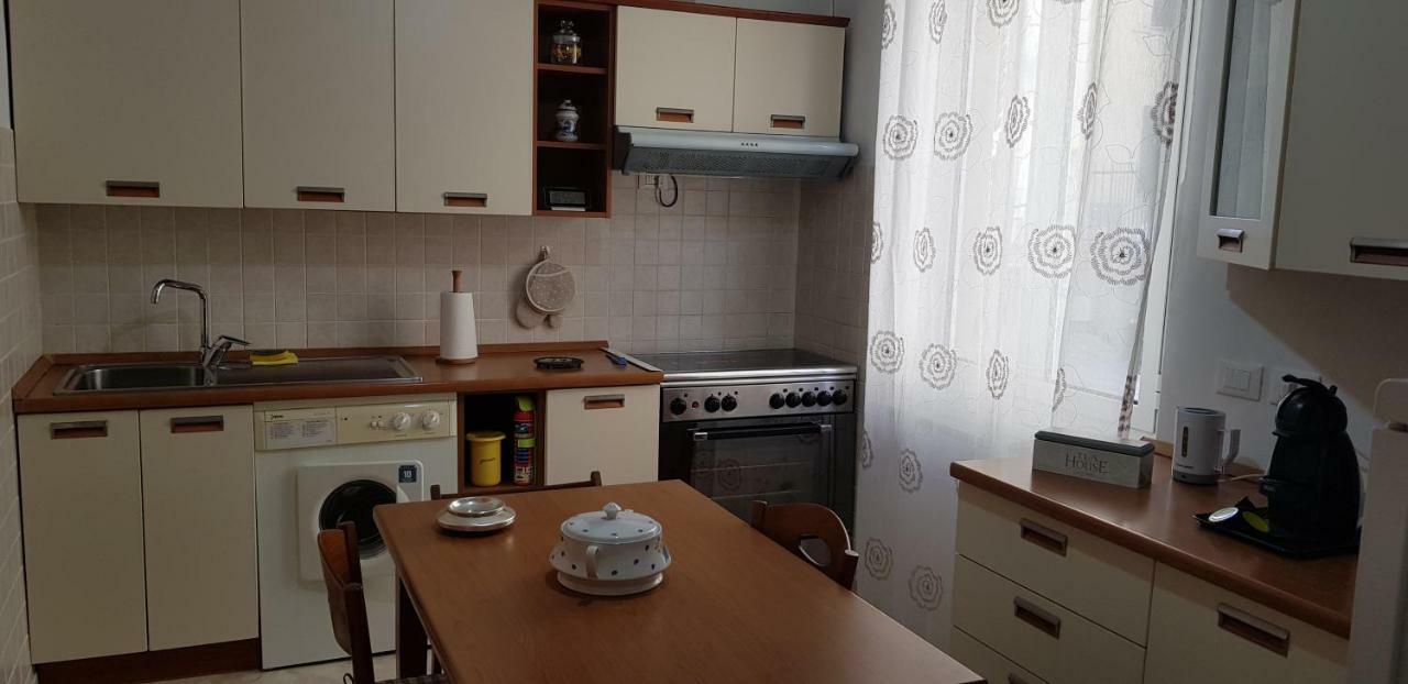 Apartament La Maison Di Francesco Genua Zewnętrze zdjęcie